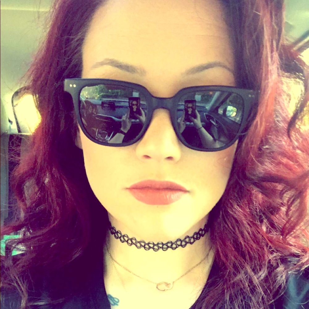 Meet your Posher, Mikala